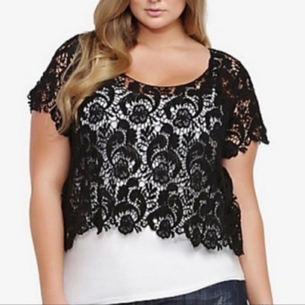 Torrid Crochet Crop Top, Size 1